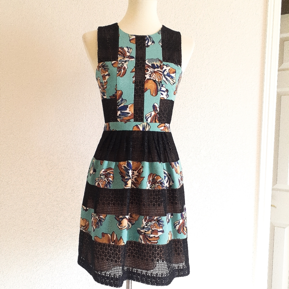 BCBGMaxAzria teal floral fit/flare dress 0 XS - Picture 4 of 8